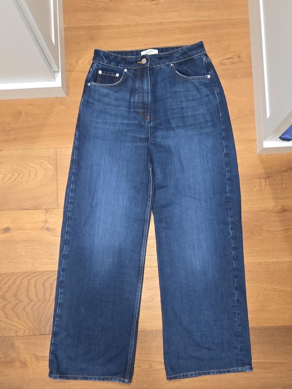 Reiss Wide-Leg High-Rise Jeans in Deep Blue